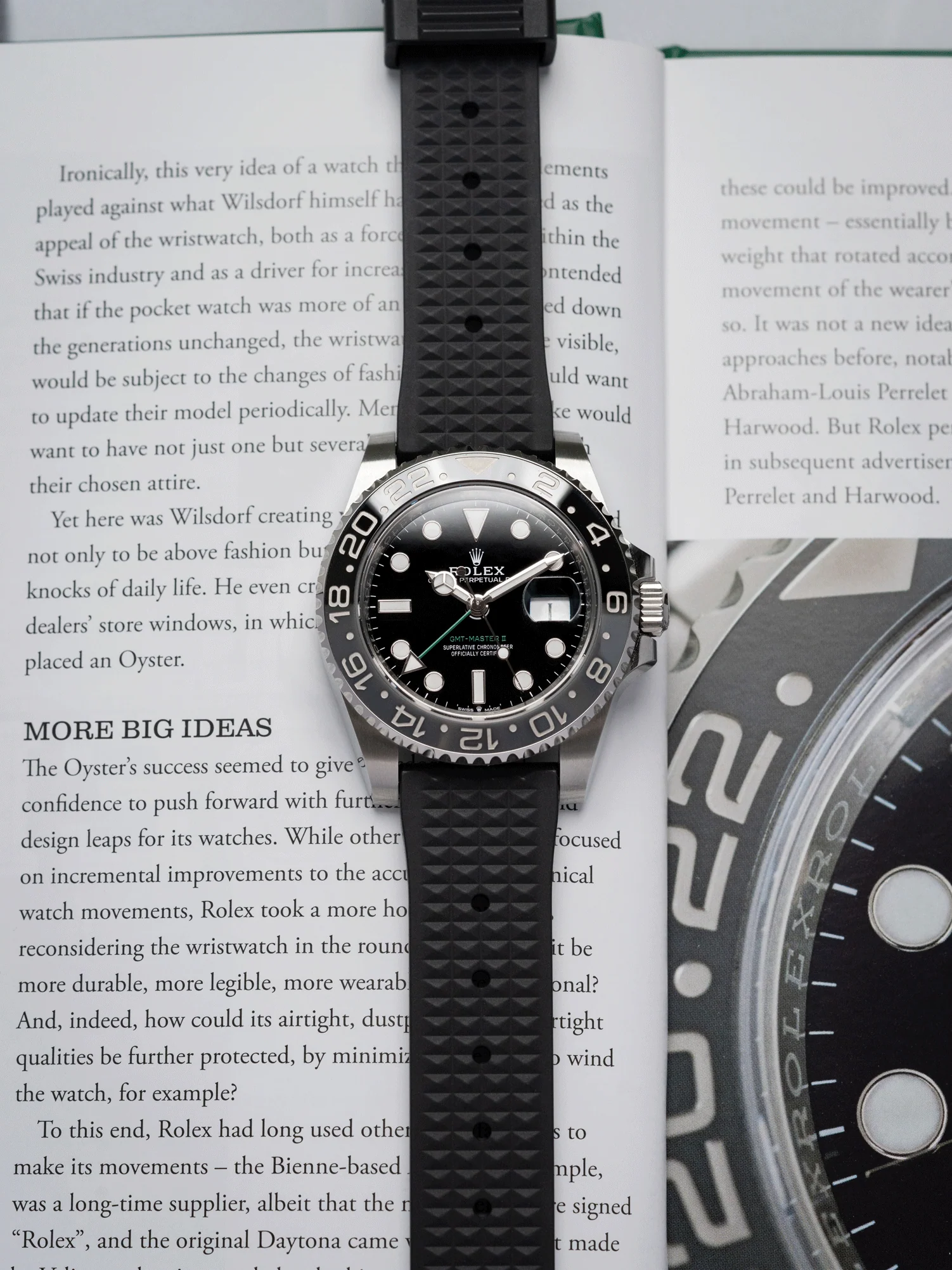 Waffle FKM Rubber Strap in Black - Image 2